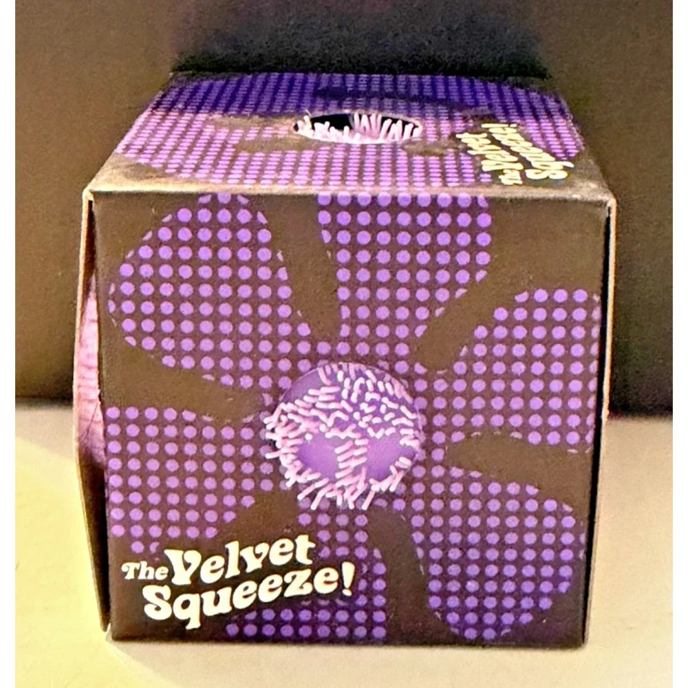 Schylling Authentic Needoh FUZZ BALL Flower Power Squish PURPLE🔥
